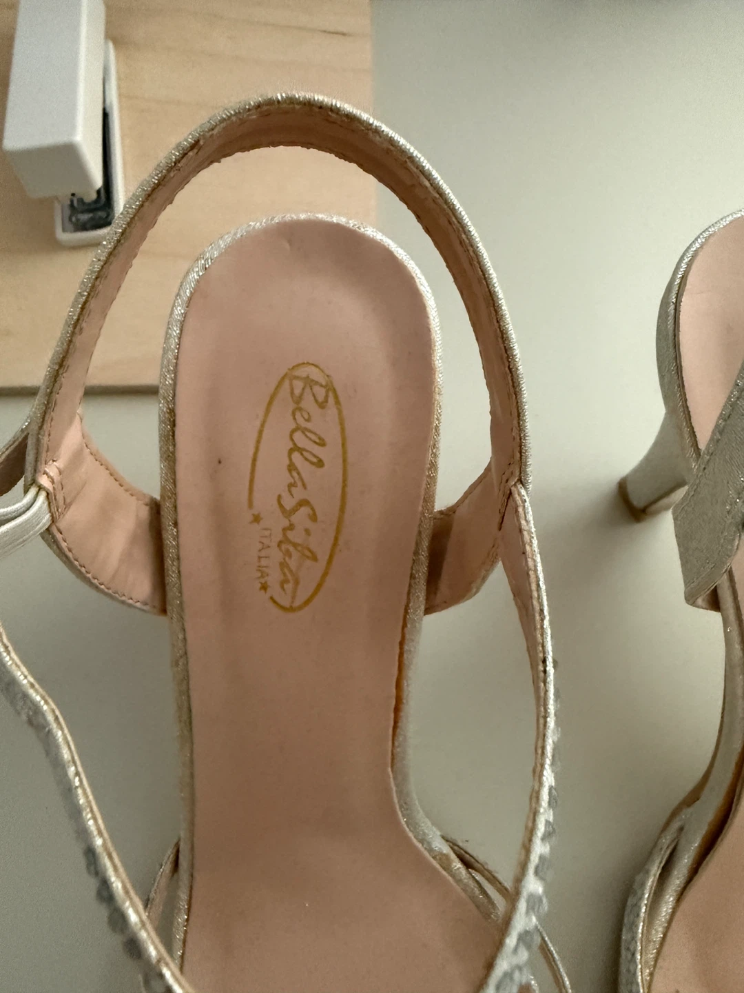 Bella Siba Italia Vintage Silver Sparkle Heels W6 - photo 3