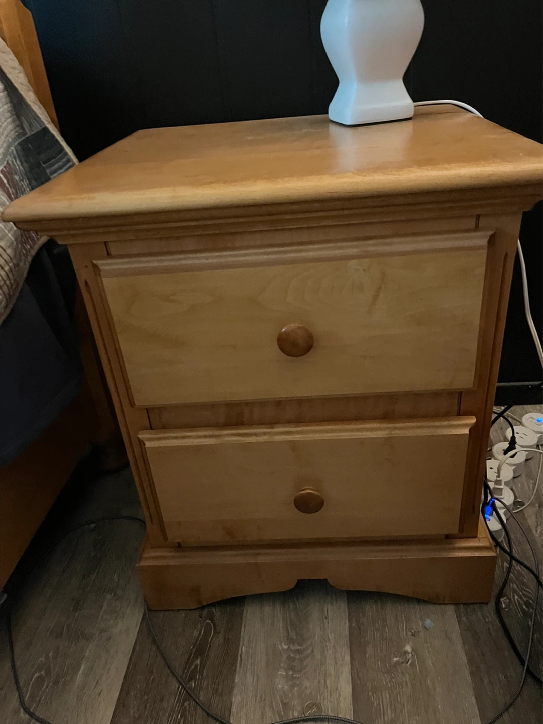 Solid wood bedroom suite - photo 3