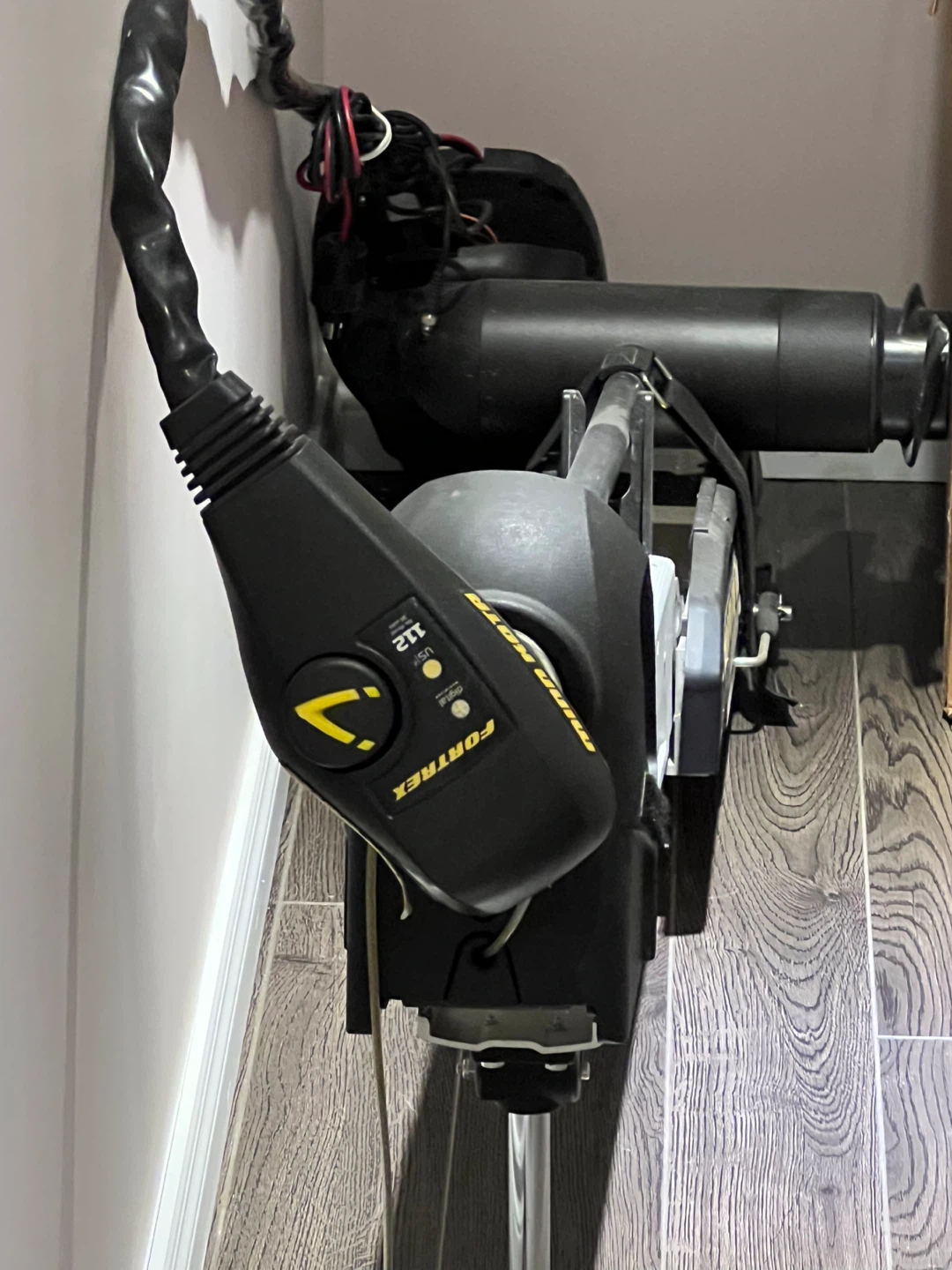 Completed 112lb trolling motor setup - photo 2