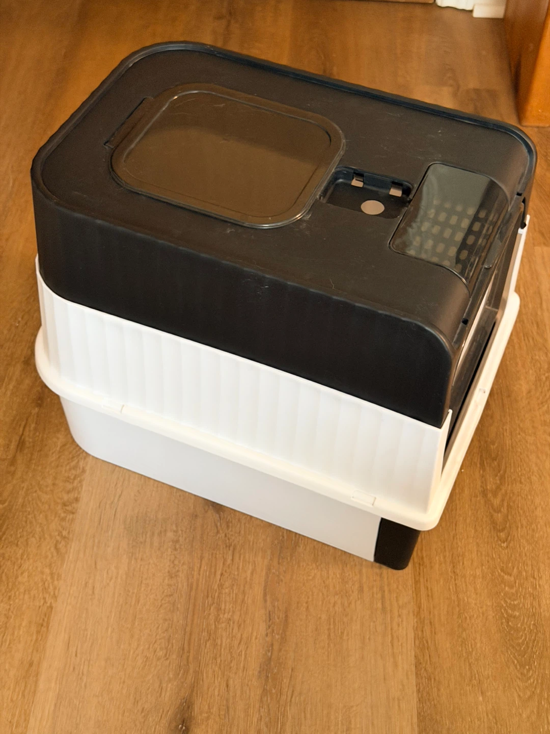 Cat Litter Box - photo 2