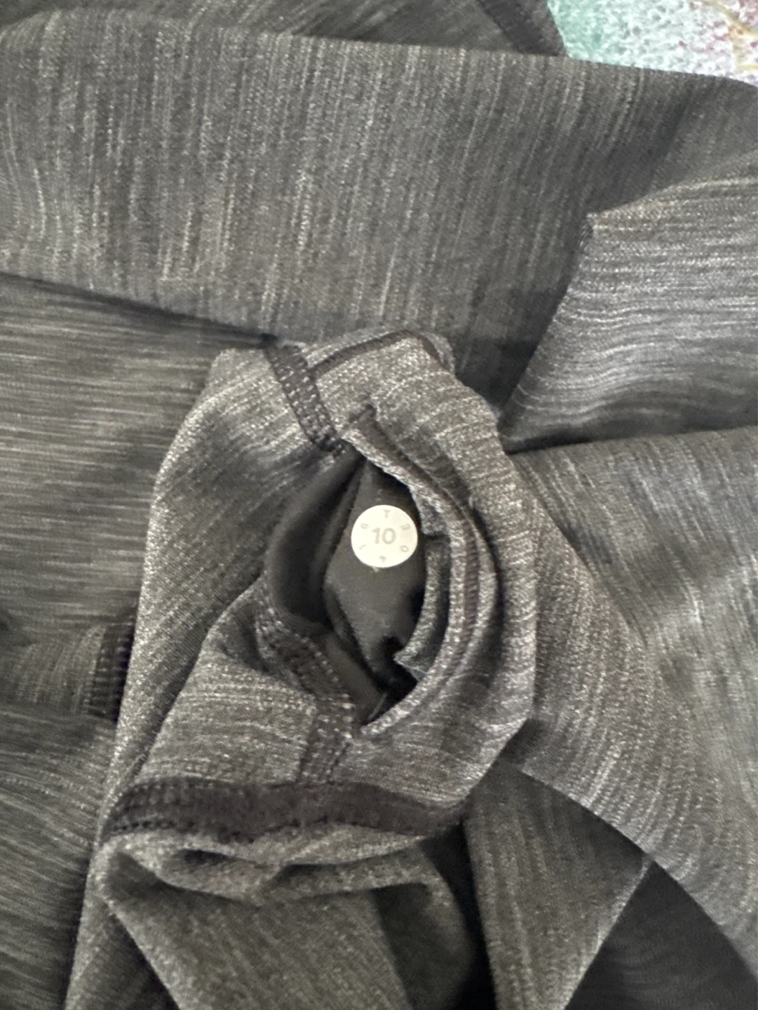 Lululemon Grey Heathered Leggings Size 10 - photo 4