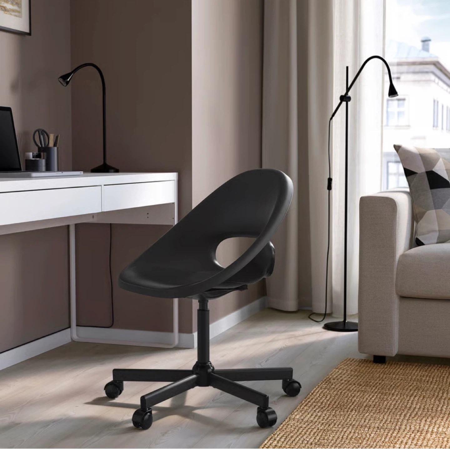 IKEA ELDBERGET / MALSKÄR Swivel Chair - Black - photo 5