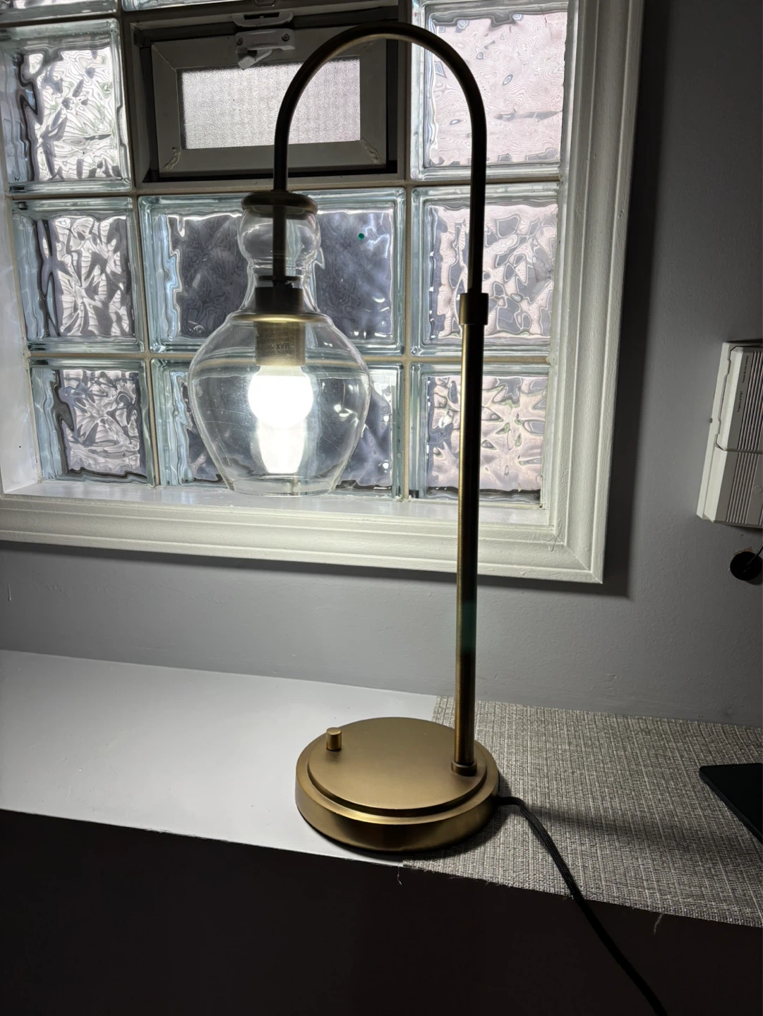 Pottery Barn Brass Table Lamp with USB Port - photo 2