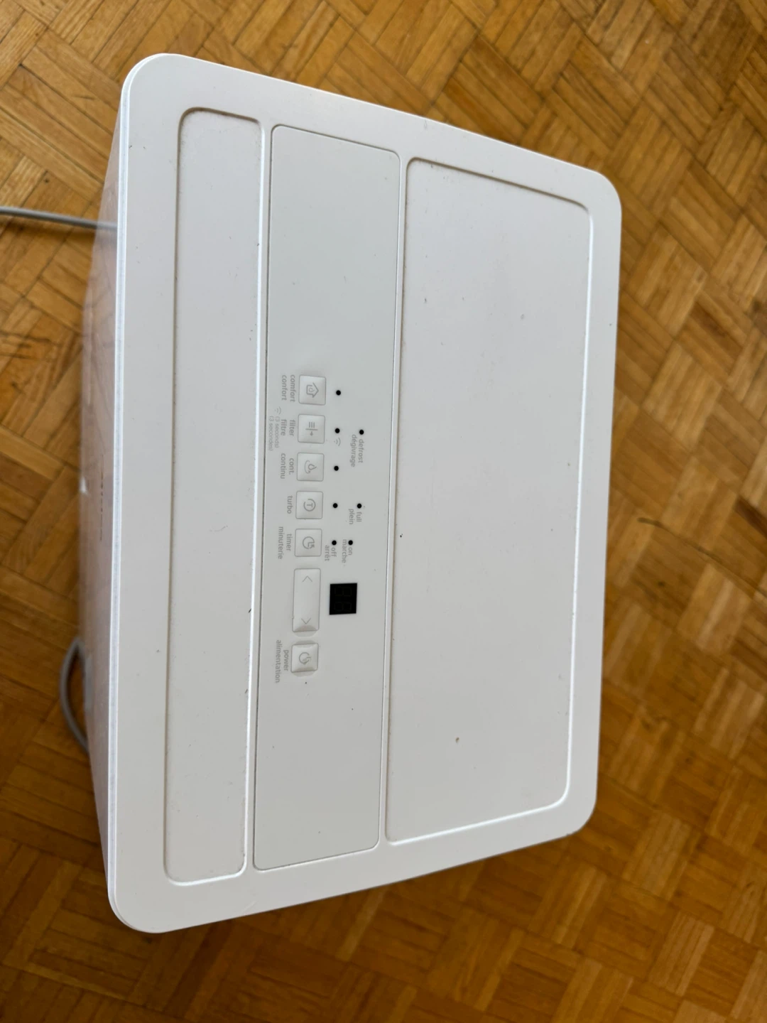 Midea MAD22C1AWS Dehumidifier - photo 2