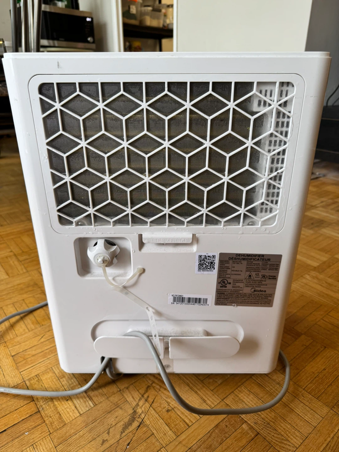 Midea MAD22C1AWS Dehumidifier - photo 3