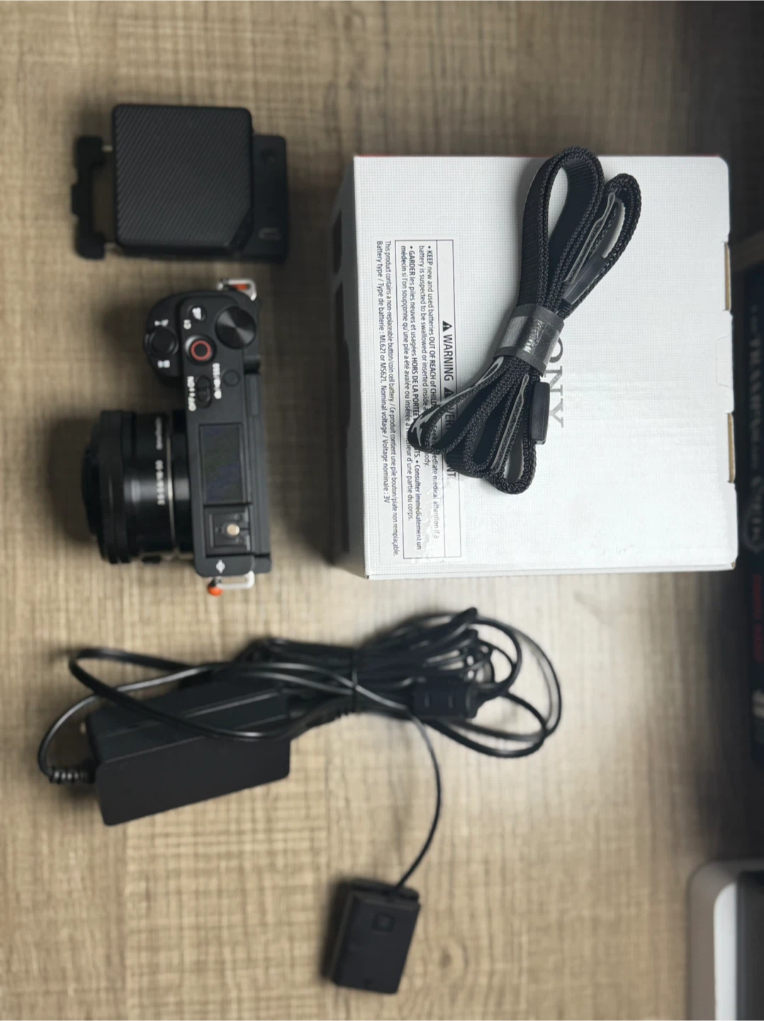 Sony ZV-E10L Mirrorless Camera with 16-50mm Lens - Black - photo 2