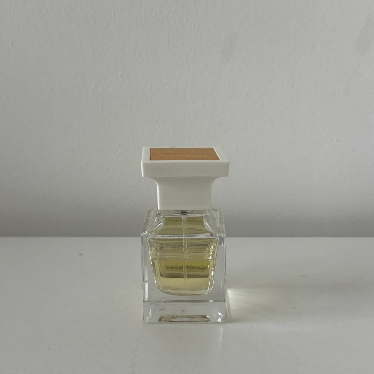 Tom Ford White Suede Eau de Parfum 30 ML - photo 3