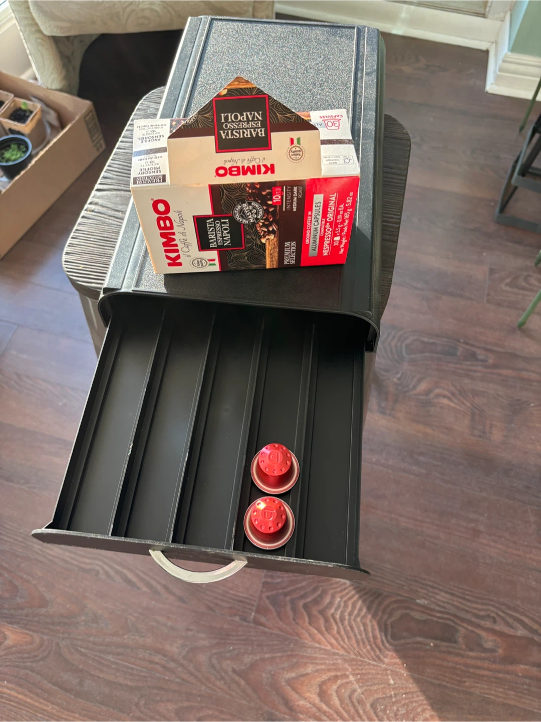 Coffee pod holder + 28 Kimbo Barista Espresso Napoli Capsules - photo 3