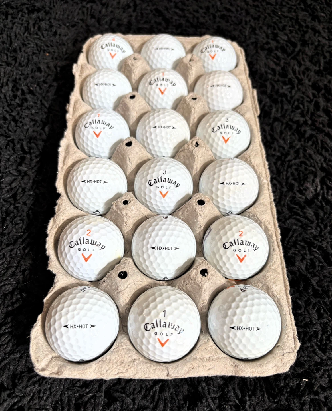 18 Callaway HX Hot Golf Balls