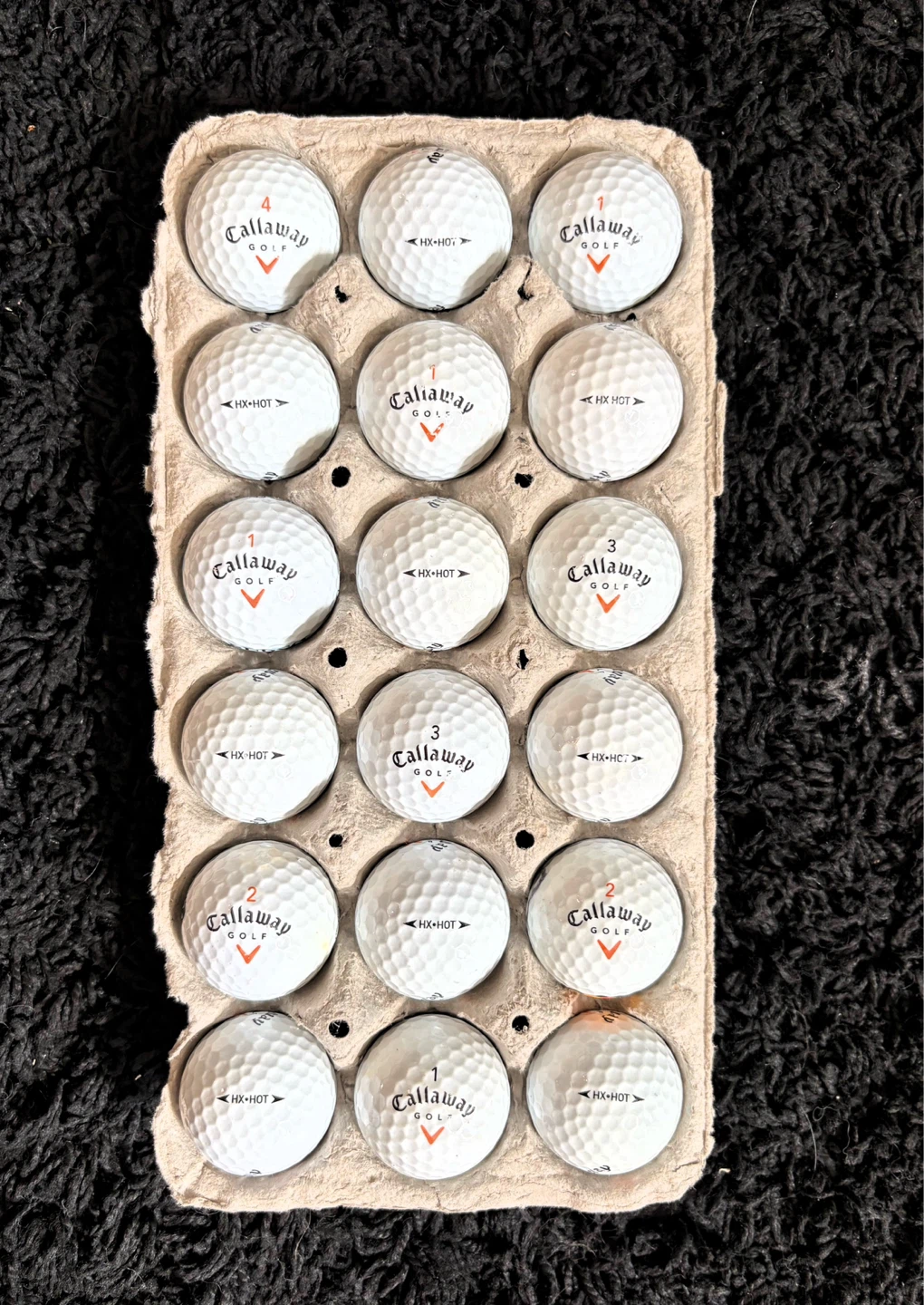 18 Callaway HX Hot Golf Balls - photo 2