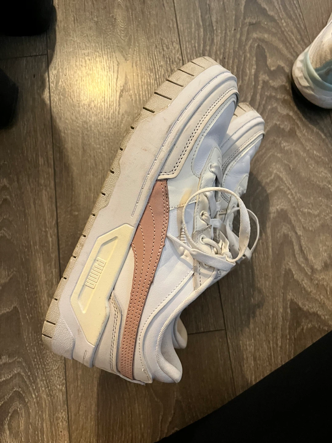 Puma White & Pink Women's Sneakers - photo 2