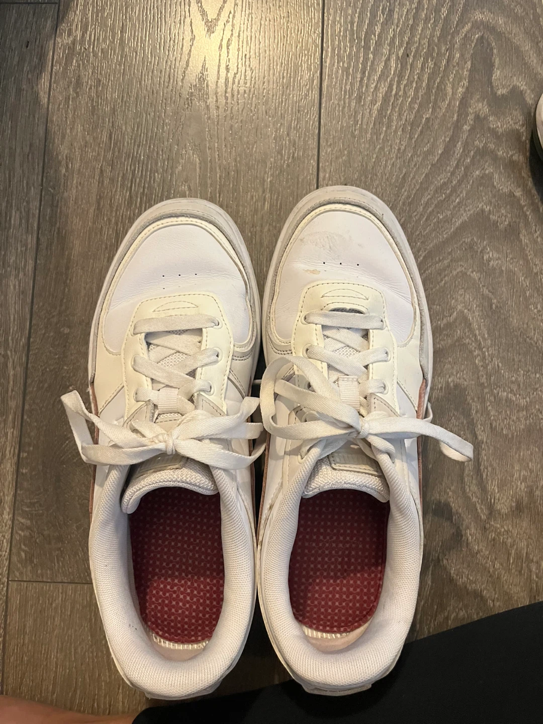 Puma White & Pink Women's Sneakers
