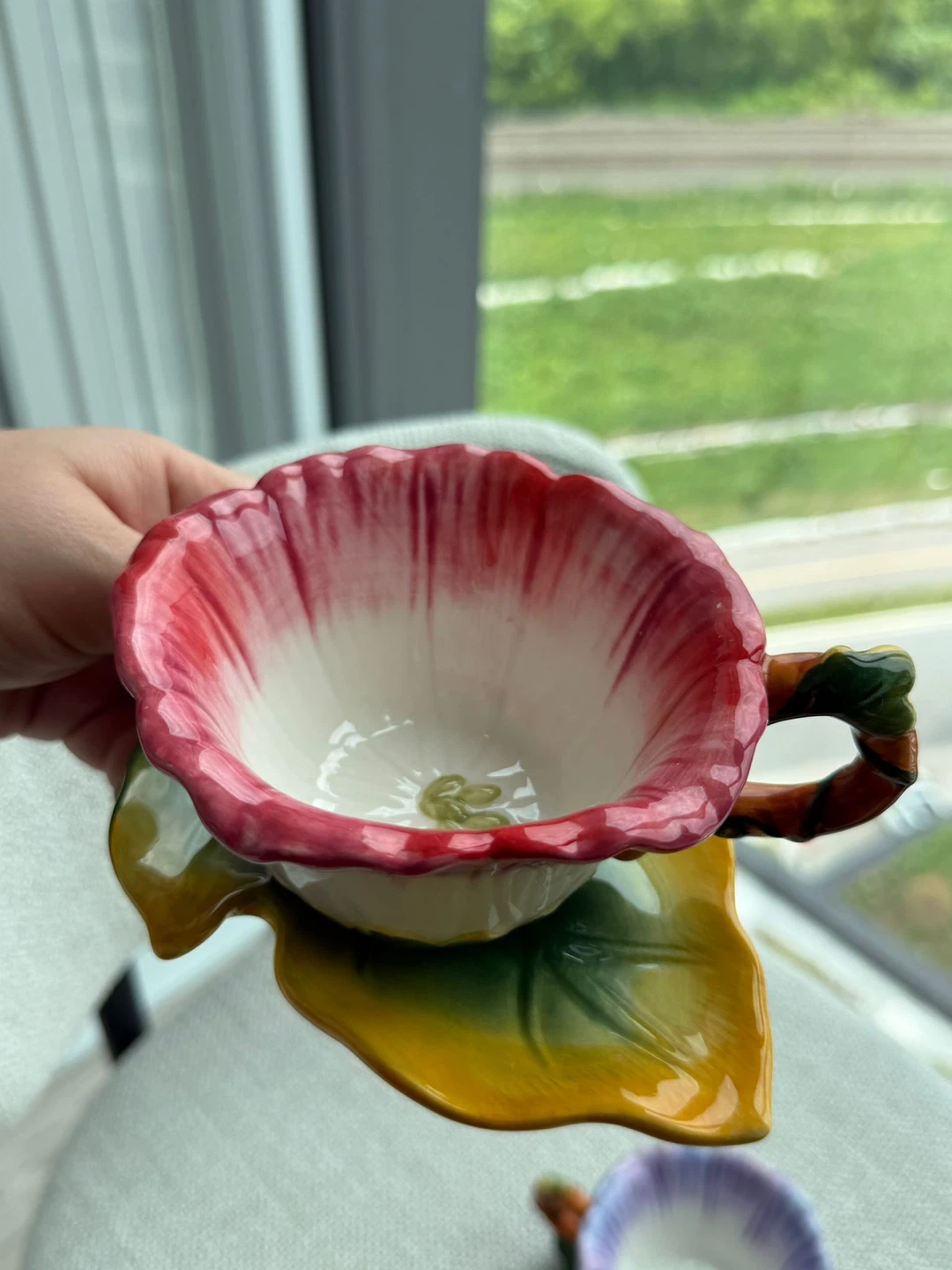 Floral Teacup and Saucer Set - photo 5