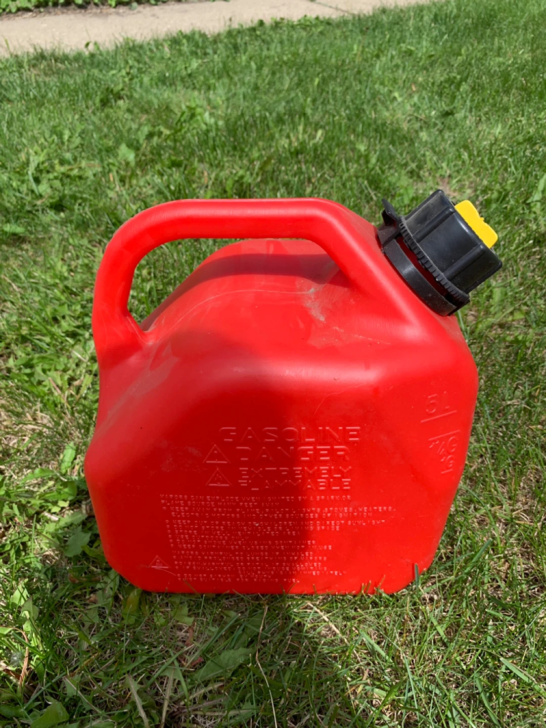 Gas / Jerry Can. 5 litres. Like New.