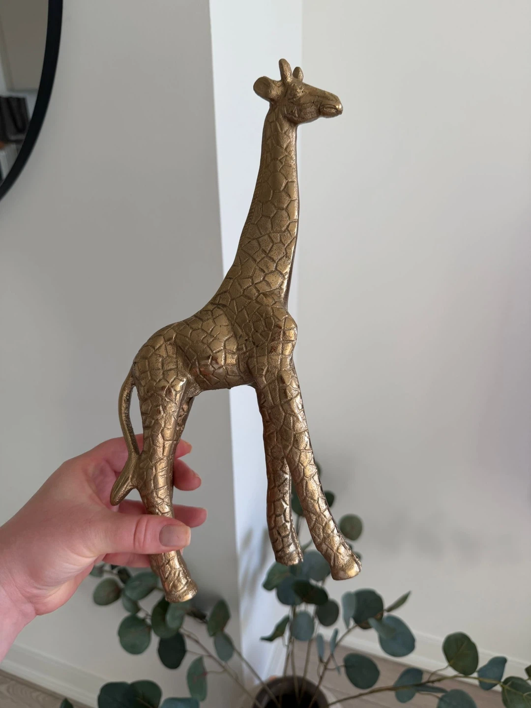 Gold Giraffe Decorative Figurine - photo 3