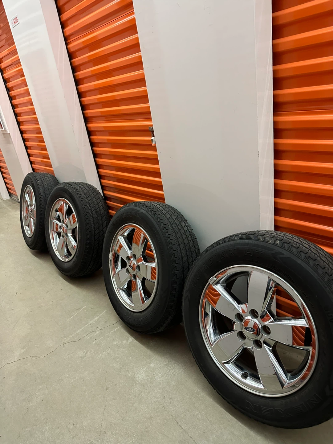 Ford Escape rims - photo 4