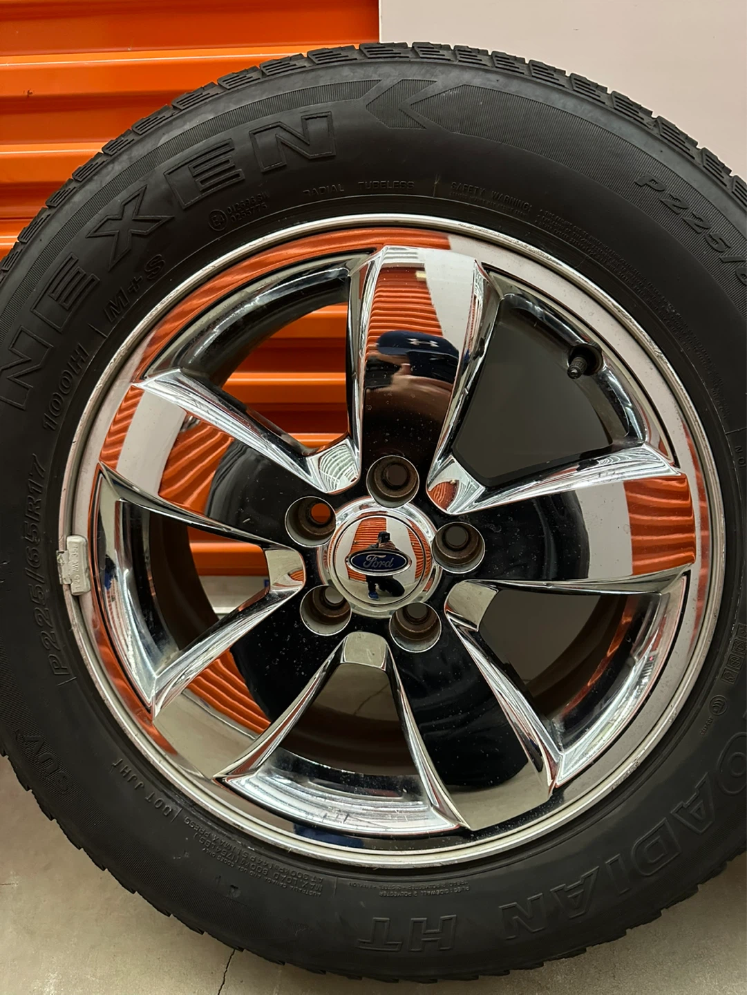 Ford Escape rims - photo 2