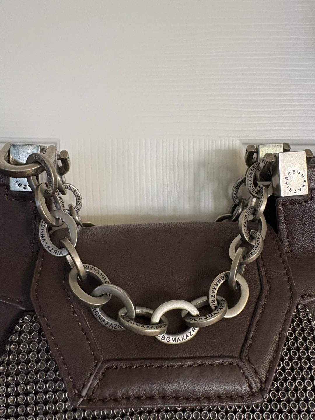 BCBGMAXAZRIA Brown Leather Chain Shoulder Bag - photo 2