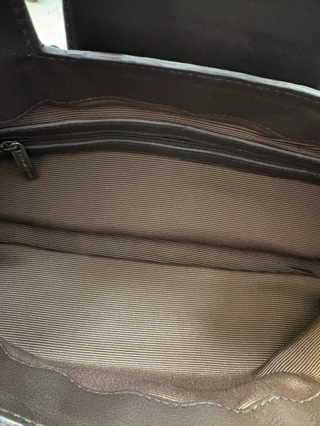 BCBGMAXAZRIA Brown Leather Chain Shoulder Bag - photo 3