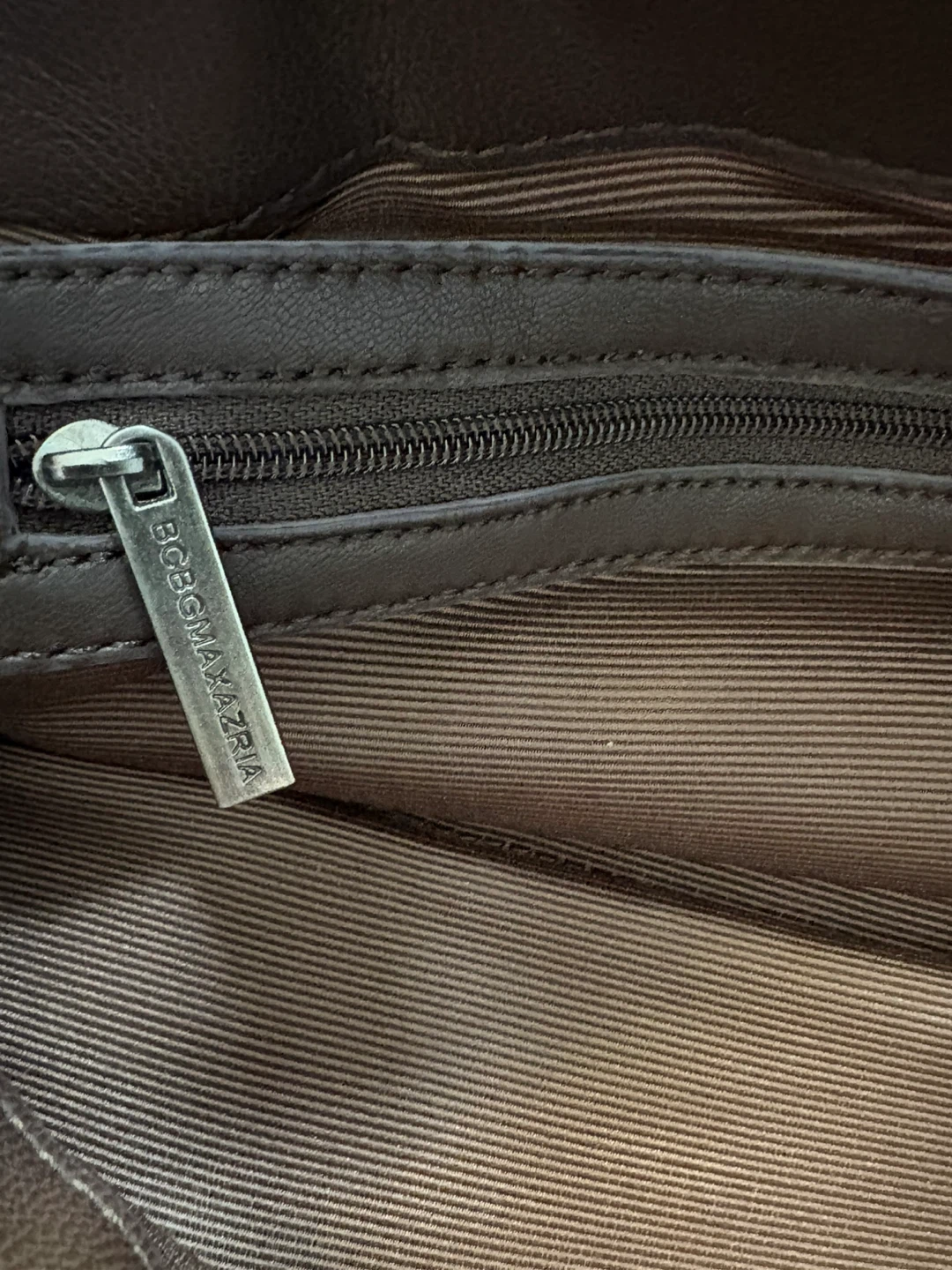 BCBGMAXAZRIA Brown Leather Chain Shoulder Bag - photo 4