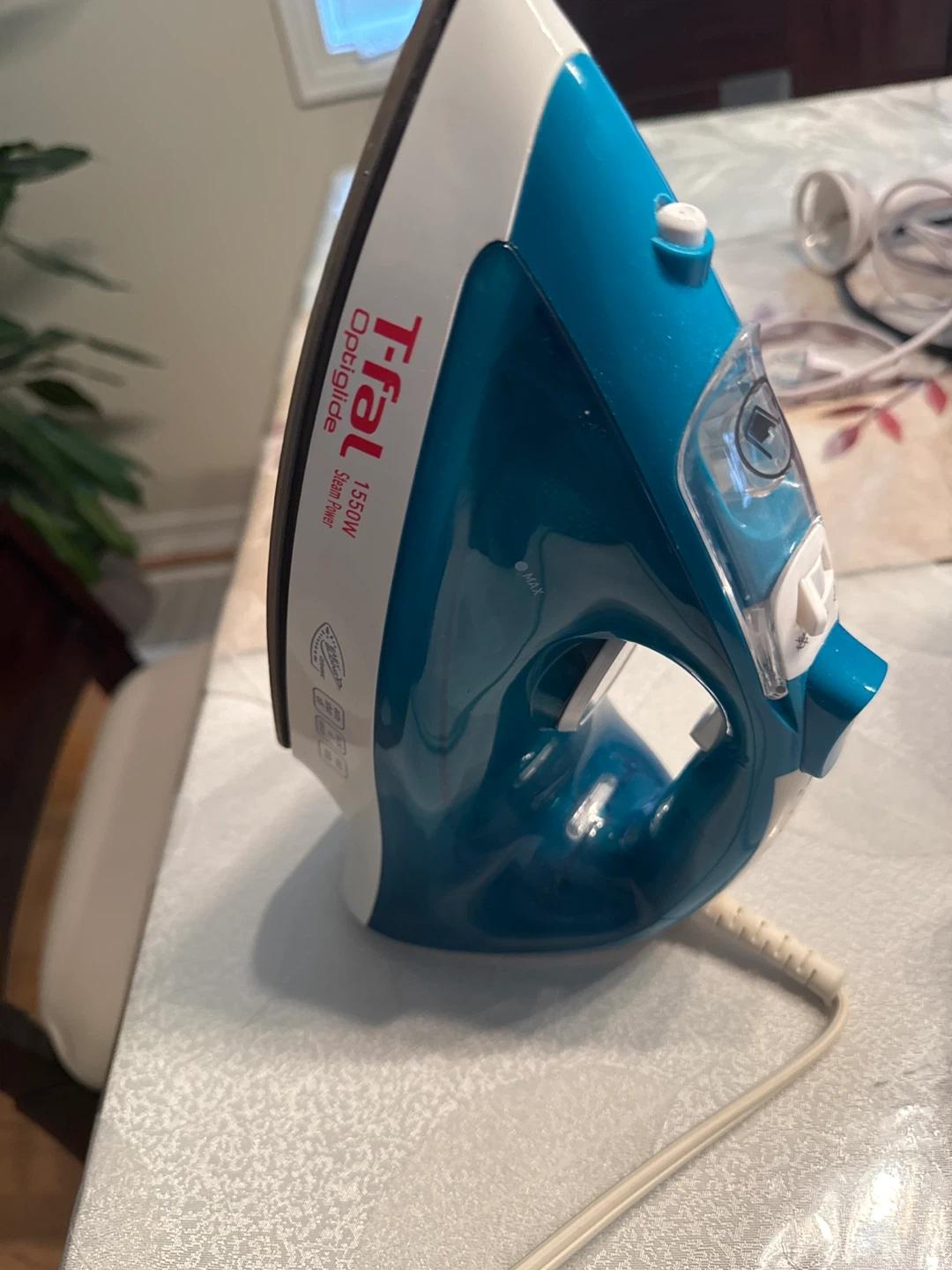 T-fal Optiglide Steam Iron