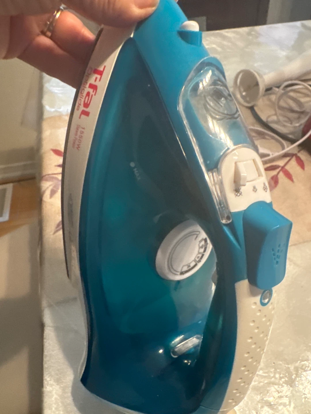 T-fal Optiglide Steam Iron - photo 2