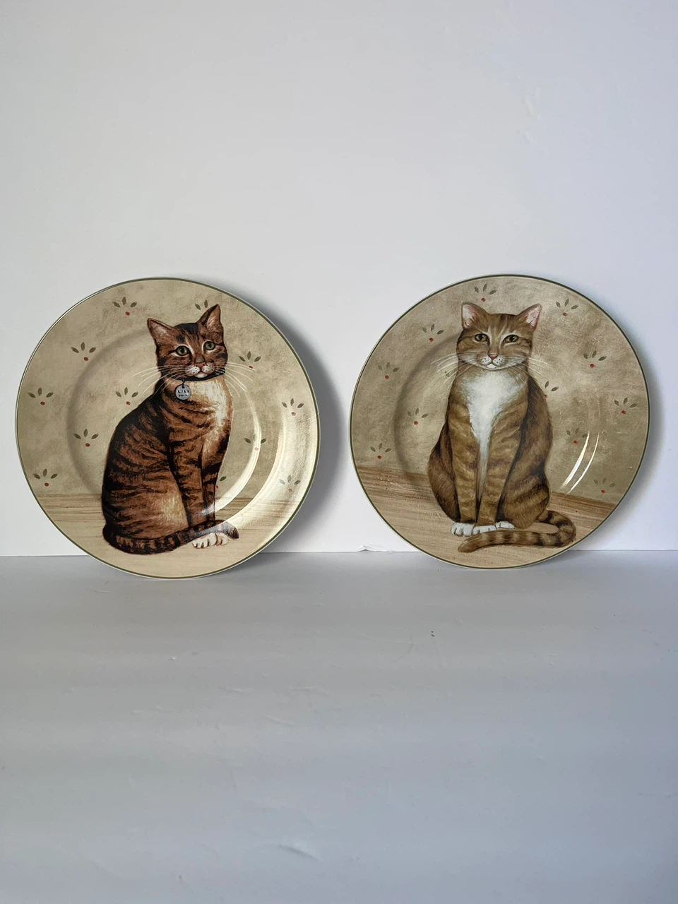 Oneida Cat Plates - Set of 2