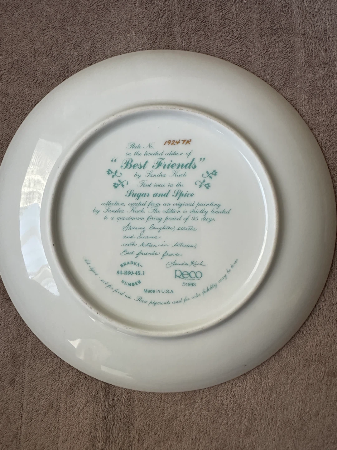 Vintage Sandra Kuck "Best Friends" Decorative Plate - photo 3