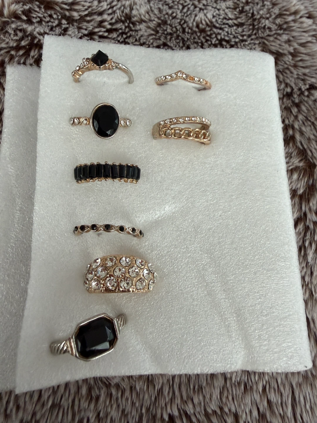 Set of 7 Rings