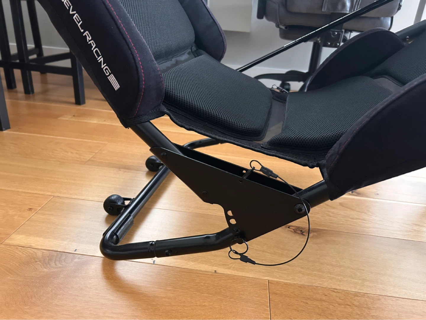 Next Level Racing Formula Lite Pro-Sim Racing Cockpit