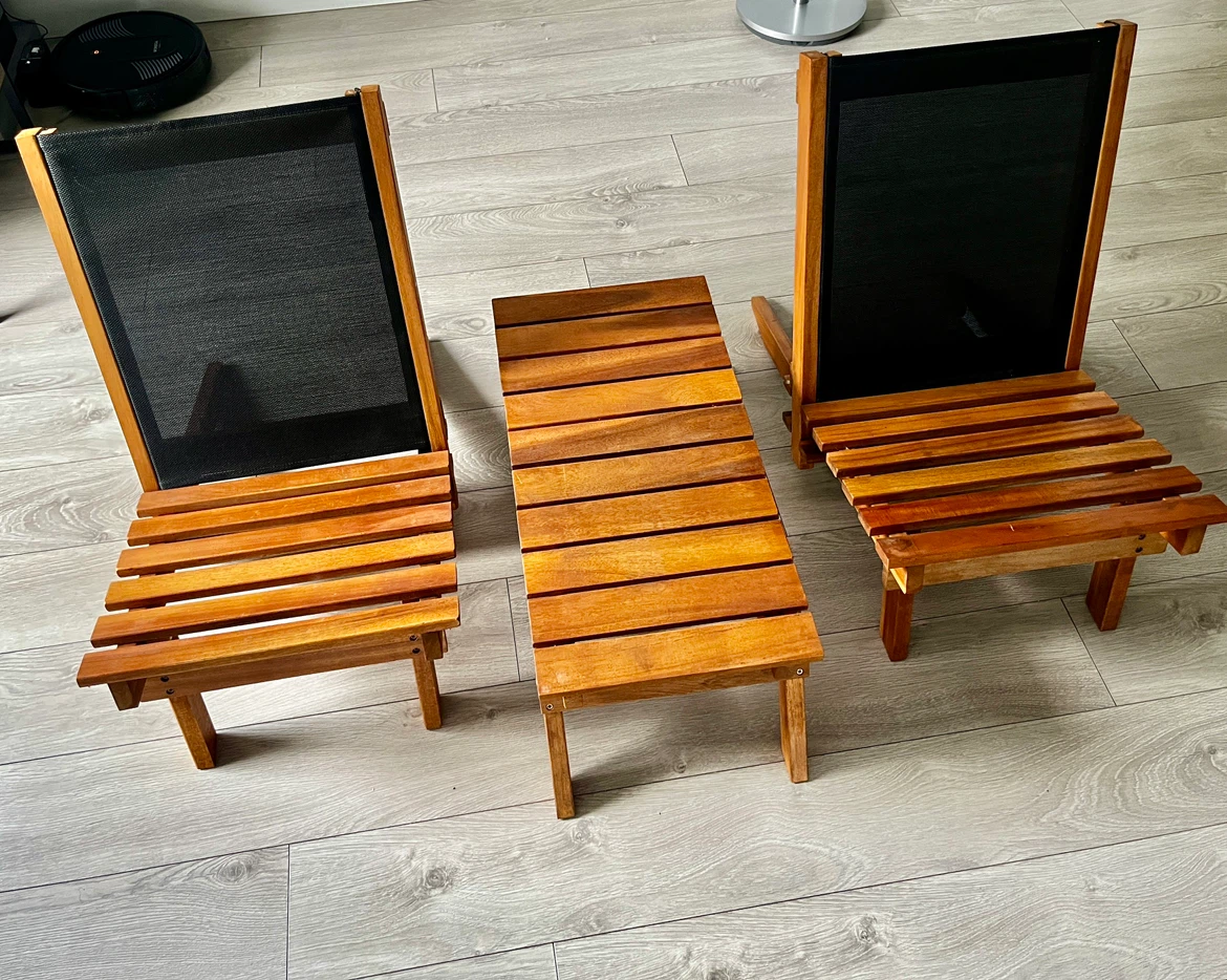 Wooden Lounge Chairs and Side Table Set - photo 2
