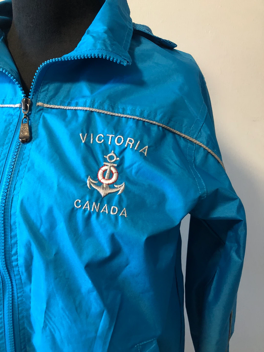 Victoria Canada Windbreaker Jacket XL - photo 2