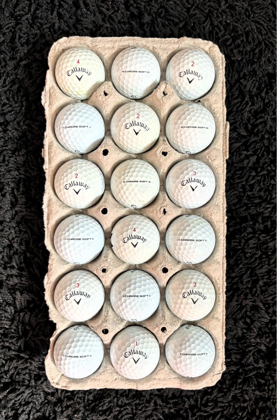 18 Callaway Chrome Soft Golf Balls - photo 2