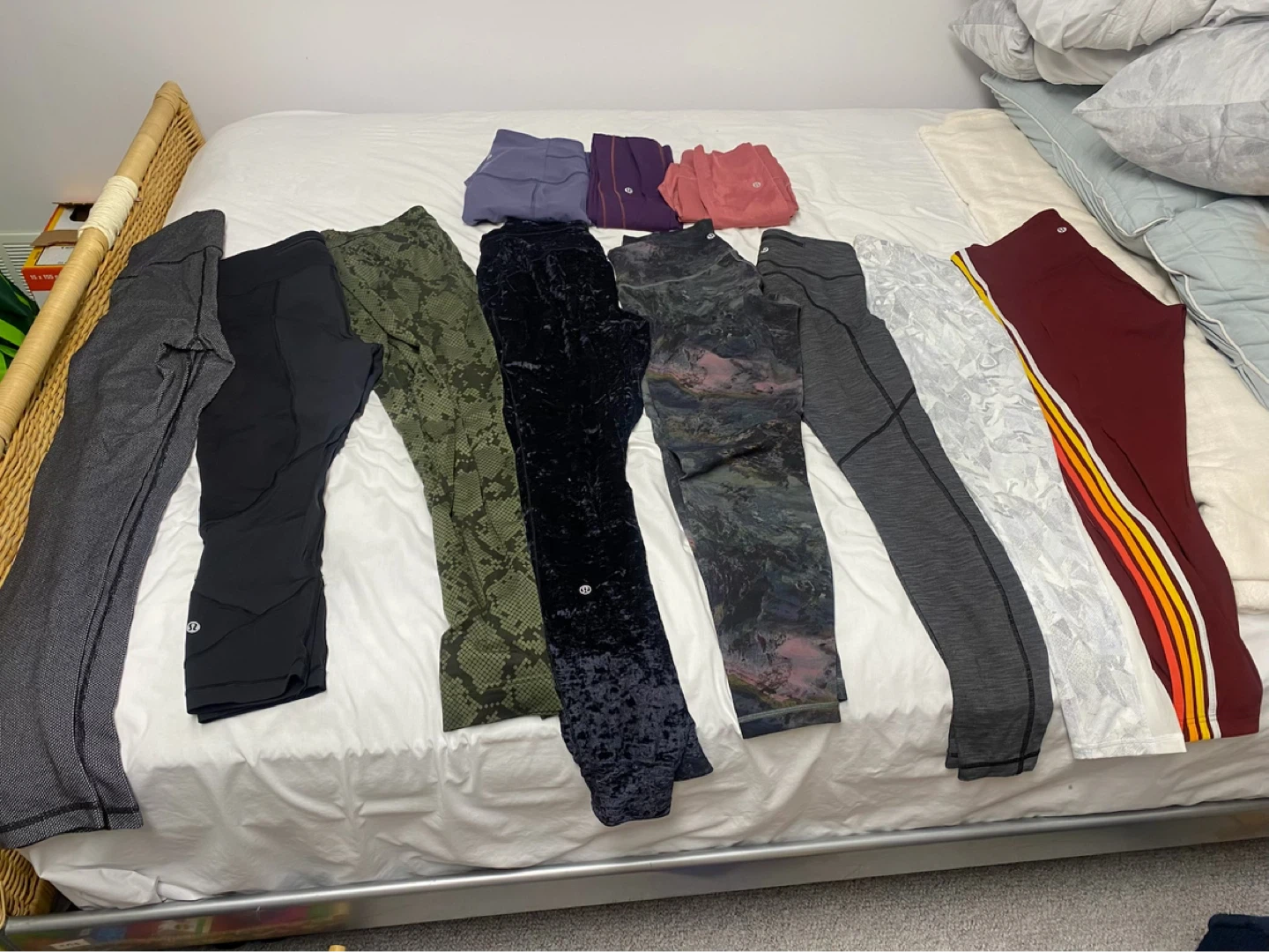 11 Lululemon Leggings Bundle
