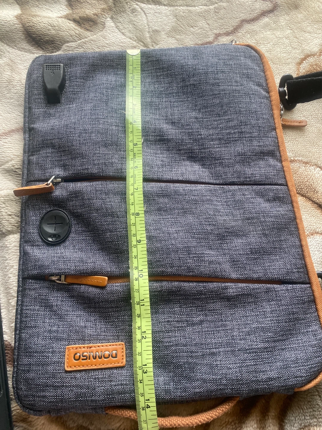 DOMISO Tablet Bag with USB Port
