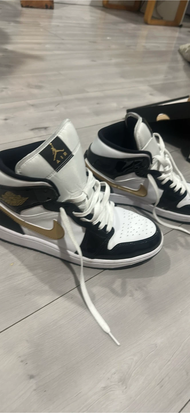 Nike Air Jordan 1 Mid SE Men's Shoes - photo 2