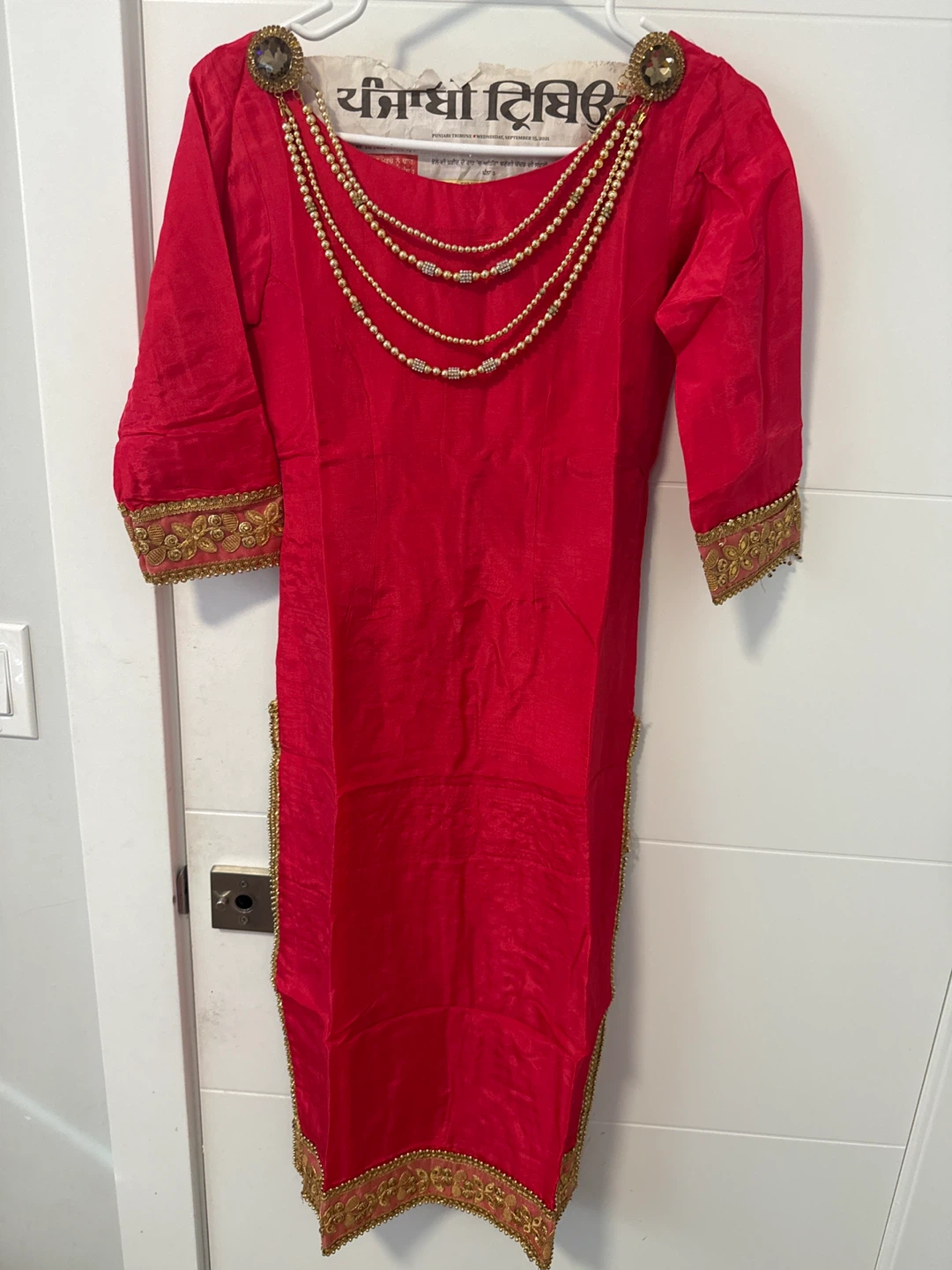 Red Kameez with Gold Embellishments - photo 2