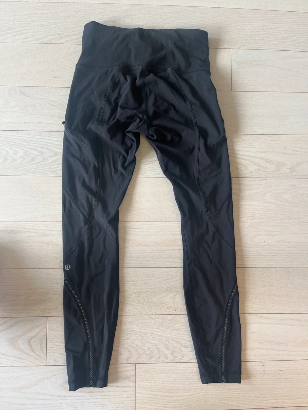 Lululemon legging with side pockets - photo 2