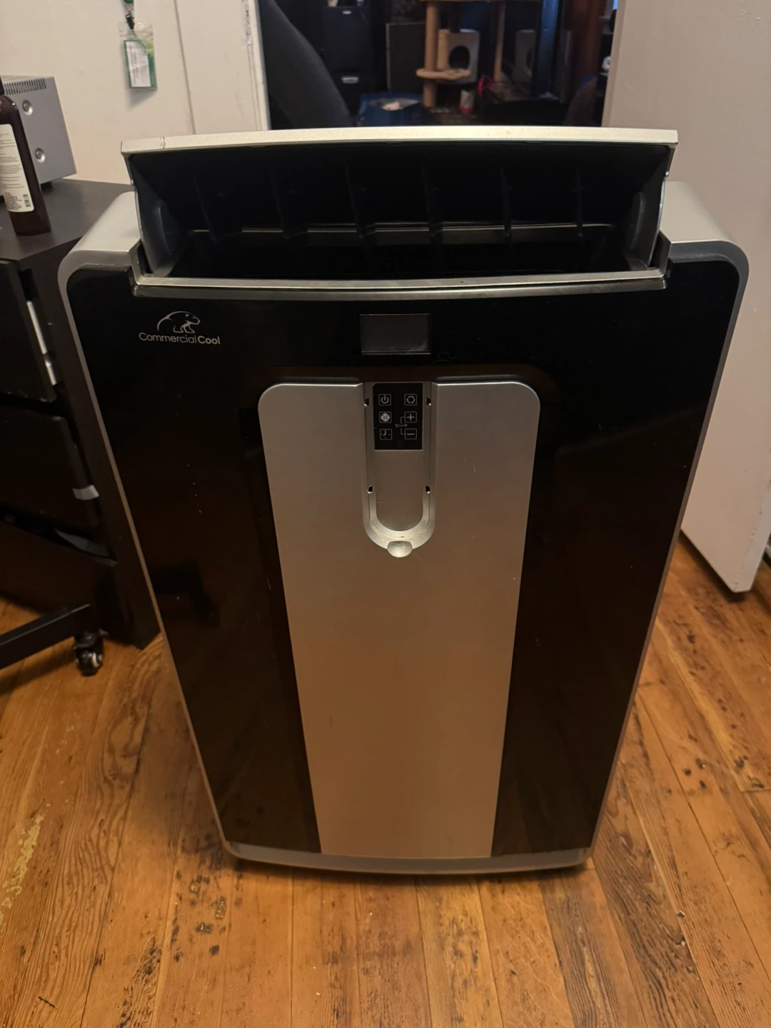 FREE! Commercial Cool Air Conditioner & Dehumidifier 14000 BTU