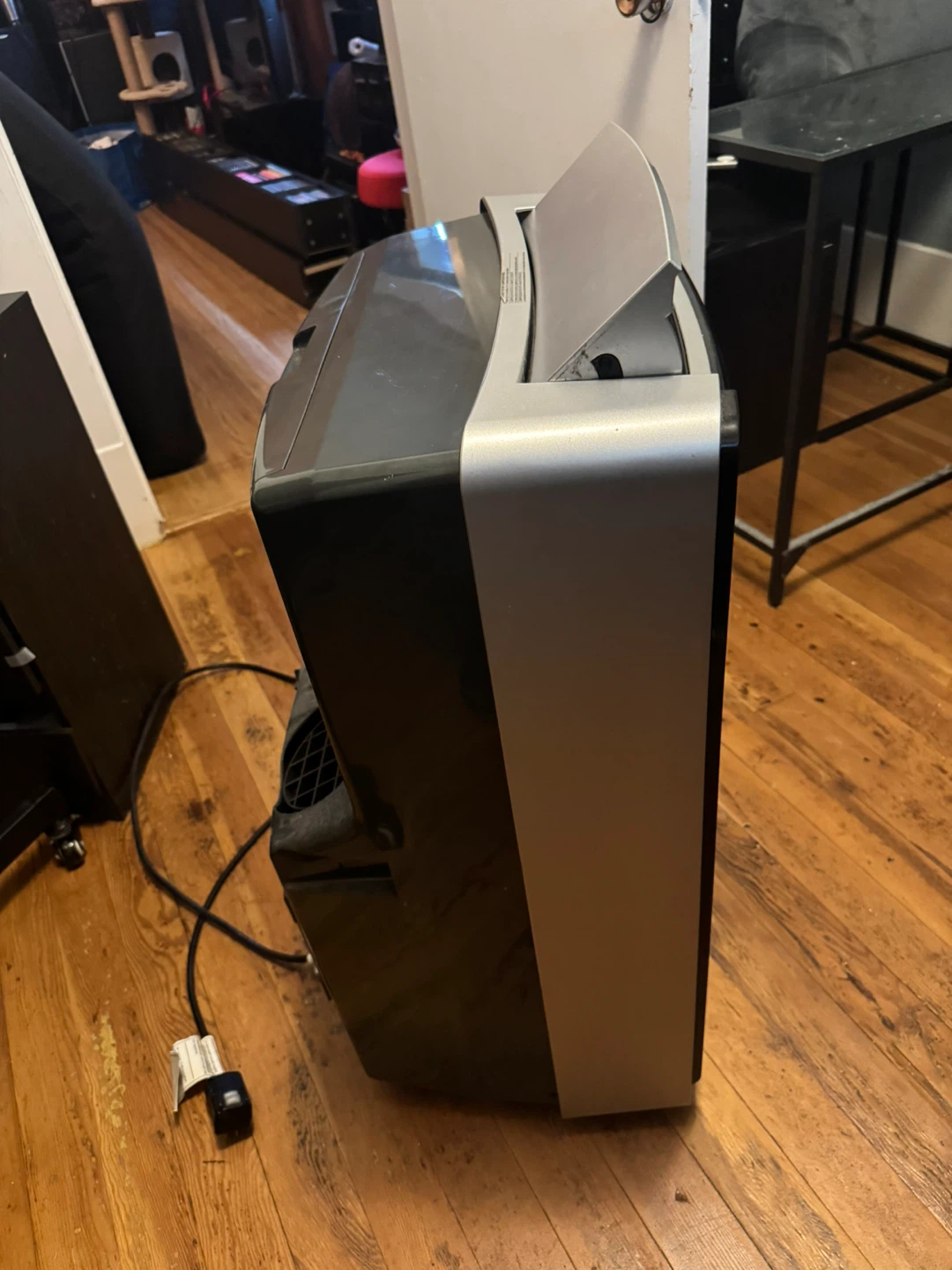 FREE! Commercial Cool Air Conditioner & Dehumidifier 14000 BTU - photo 4
