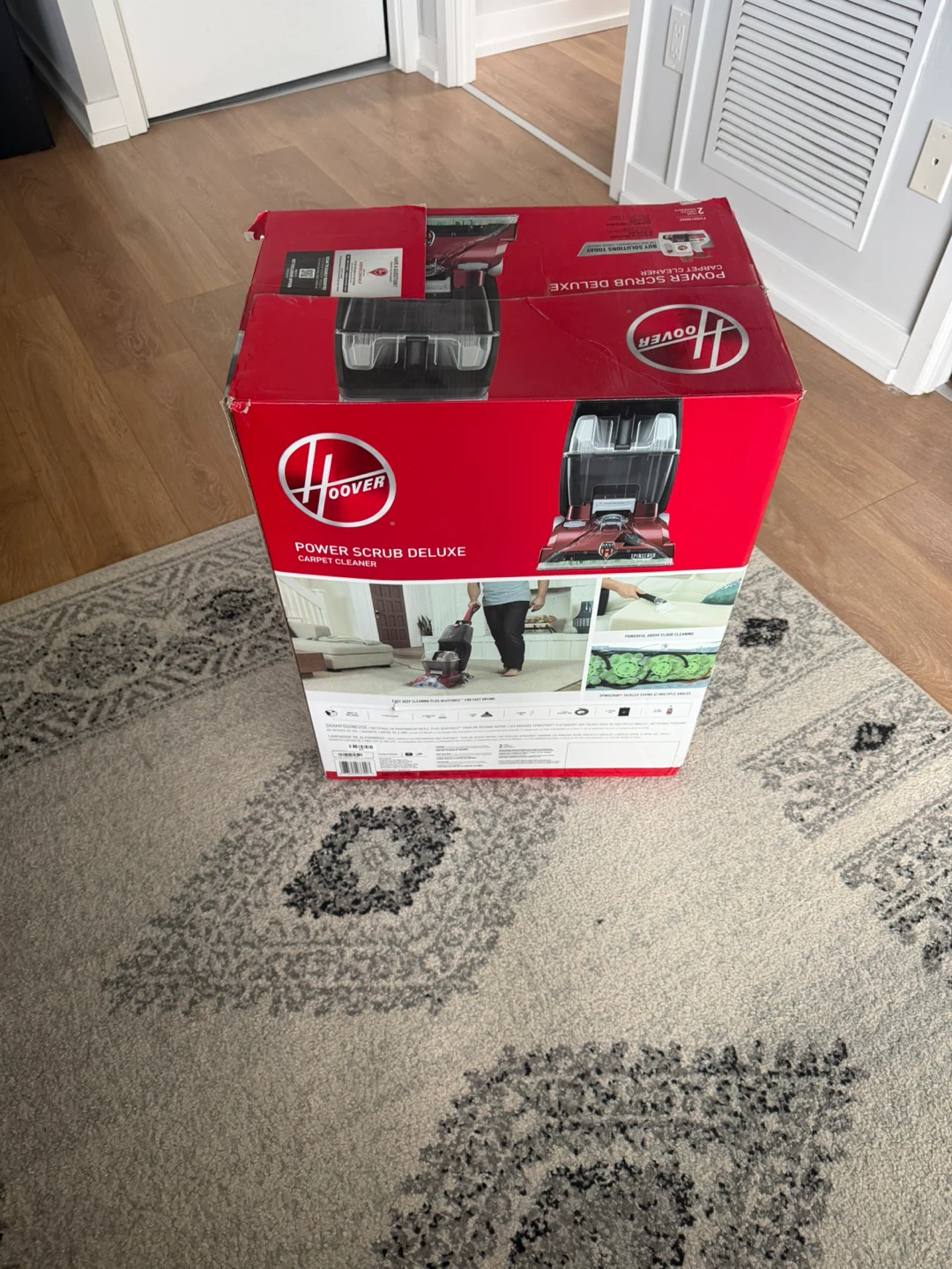 Hoover Power Scrub Deluxe Carpet Cleaner