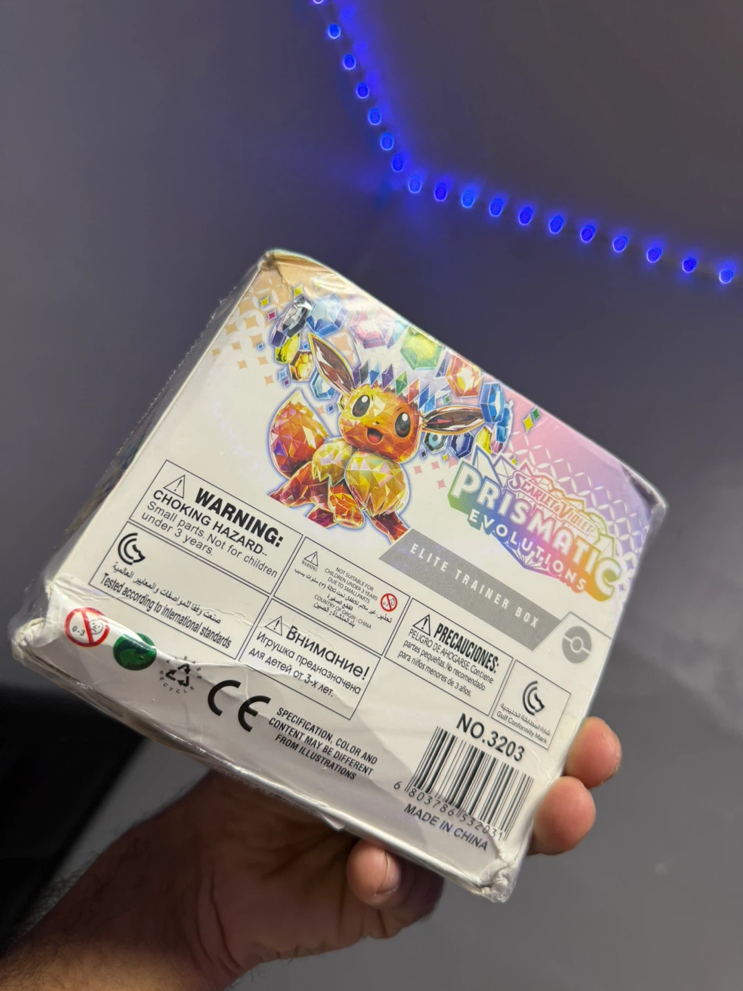 Pokémon Scarlet & Violet Elite Trainer Box Prismatic Evolutions - photo 3