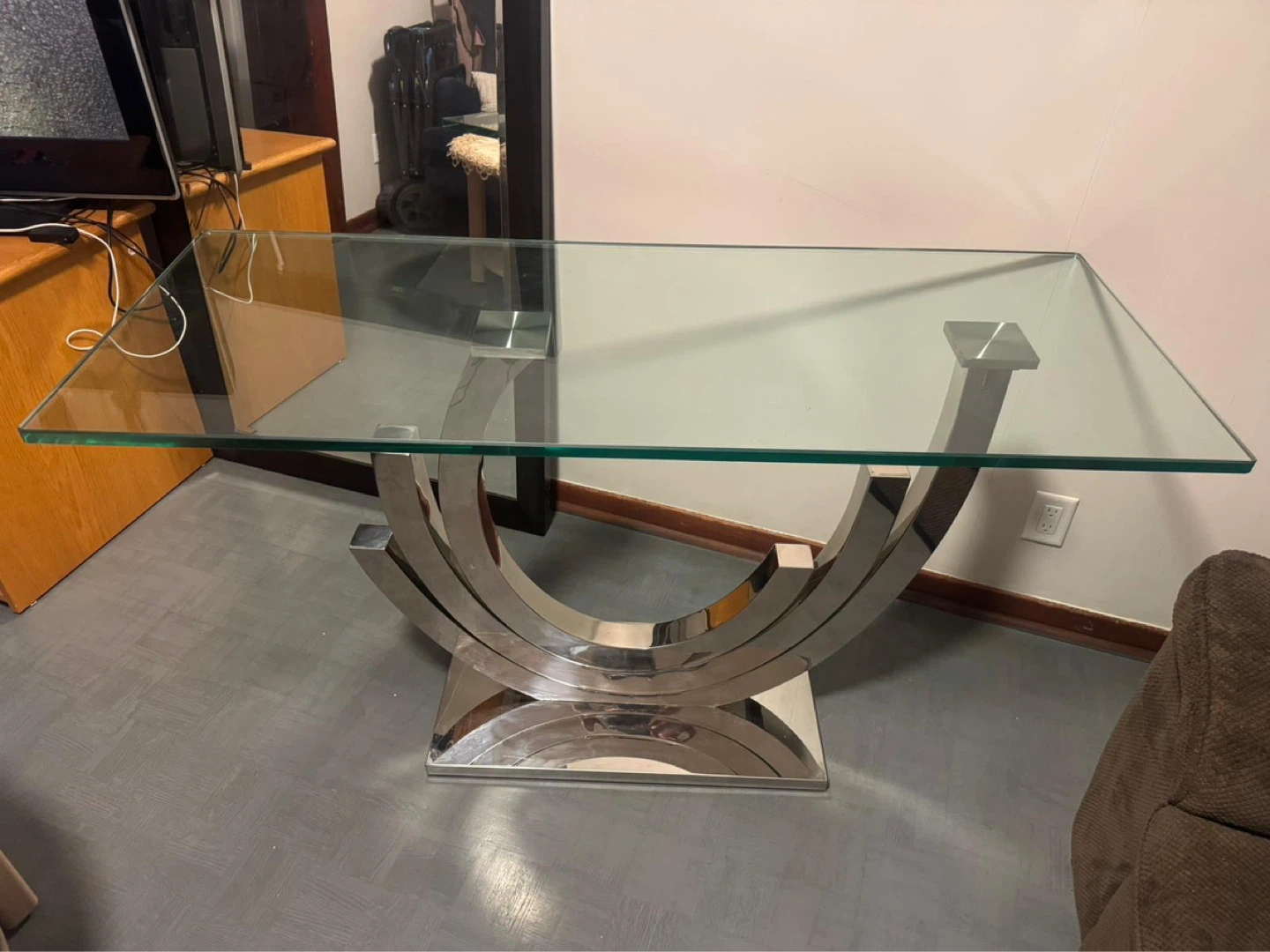 Extravagant Glass Table