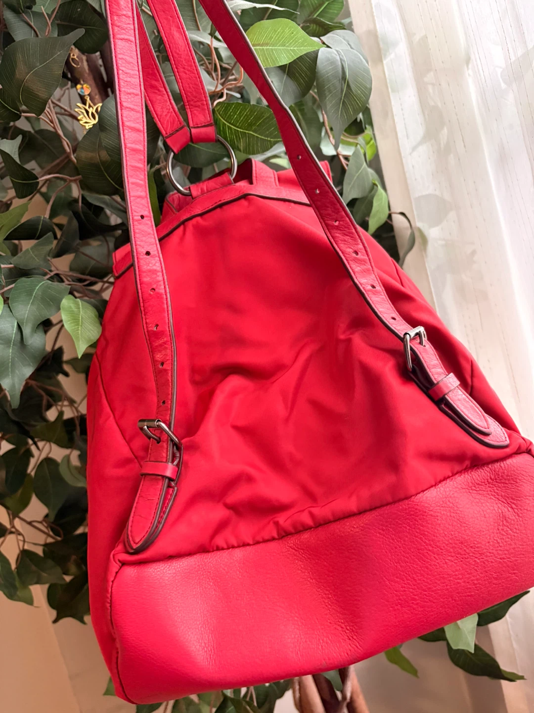Red Coach Backpack - photo 2
