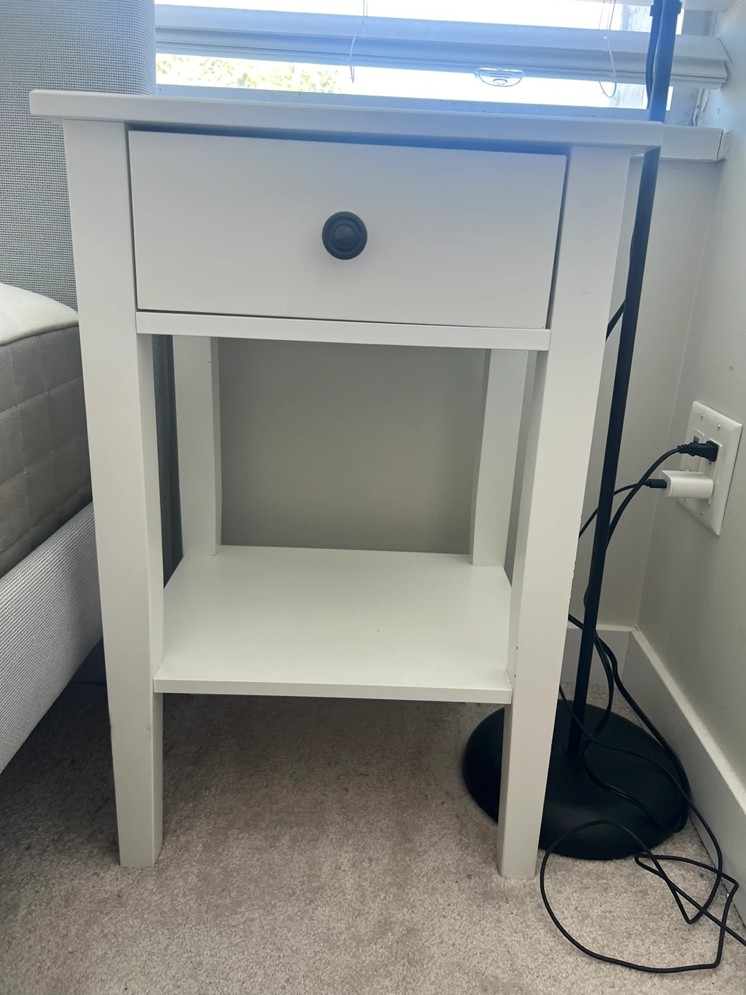 White Nightstand with Drawer and Shelf