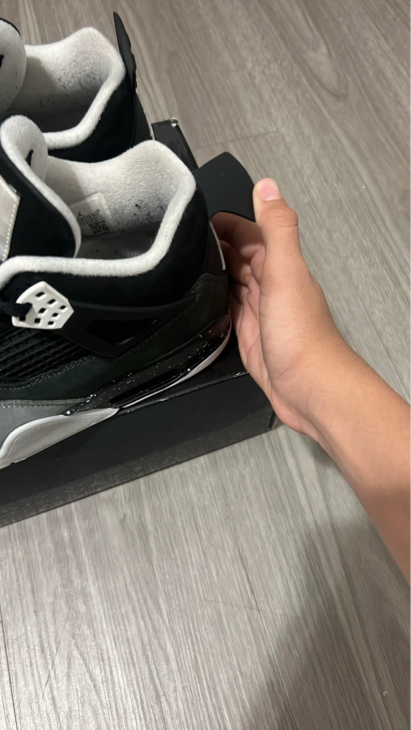 Jordan 4 Retro Fear - photo 5
