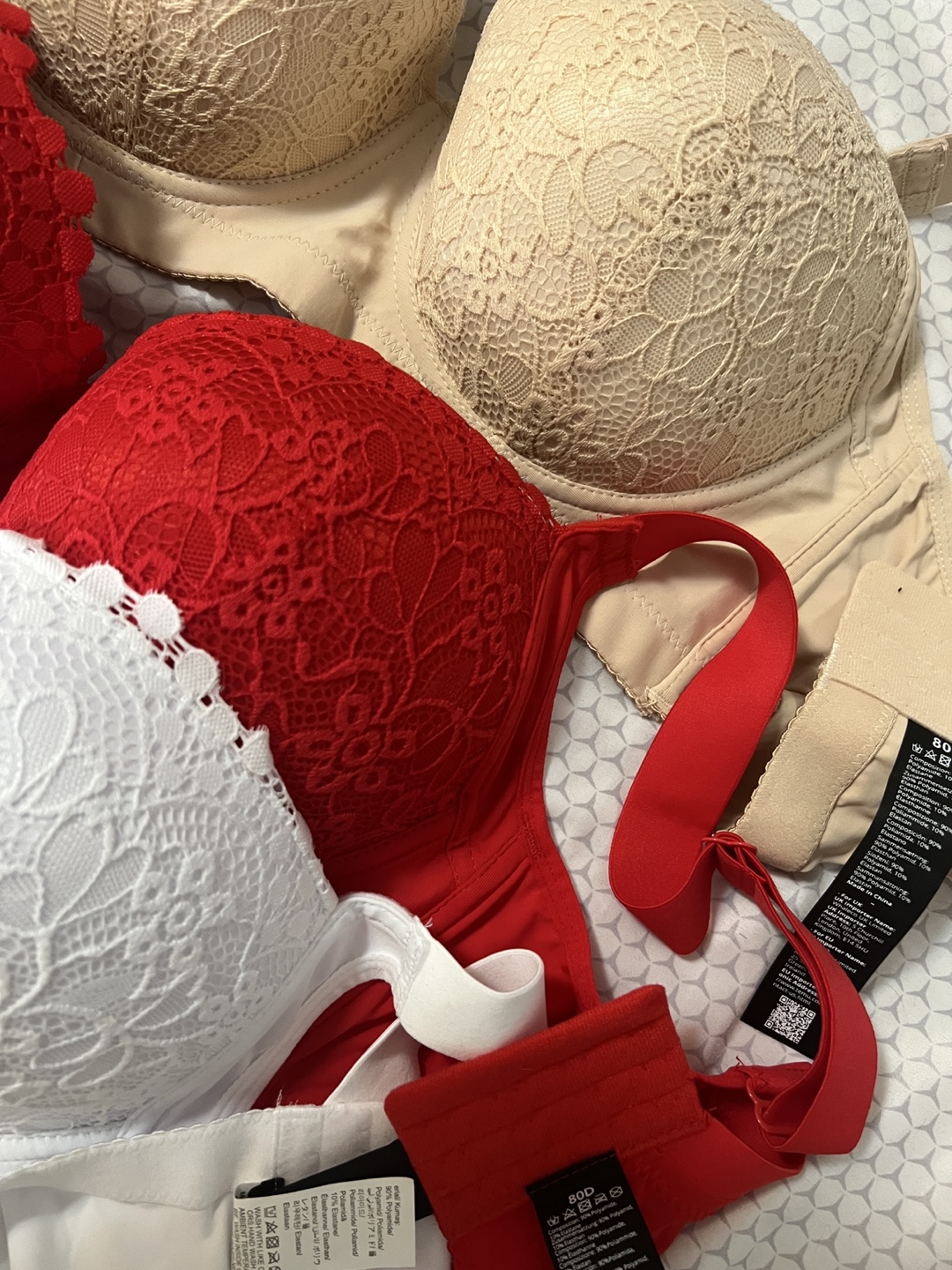 3 Brand new Bras - Beige, Red, White - photo 2