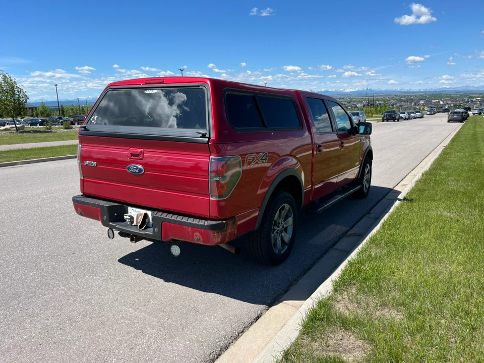 2012 Ford F150 FX4 - photo 4
