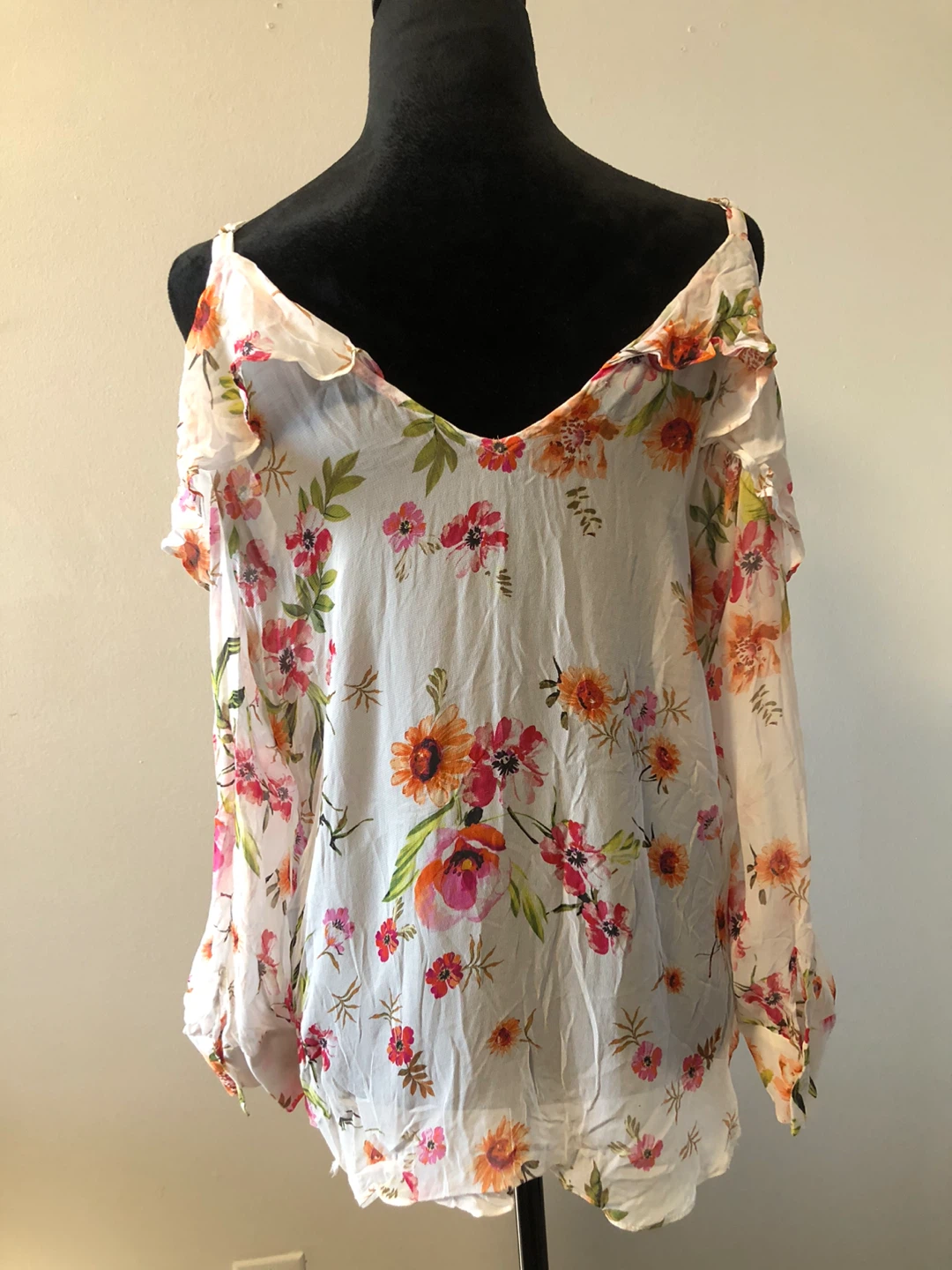 Julio Floral Cold Shoulder Blouse Size 10 - photo 2