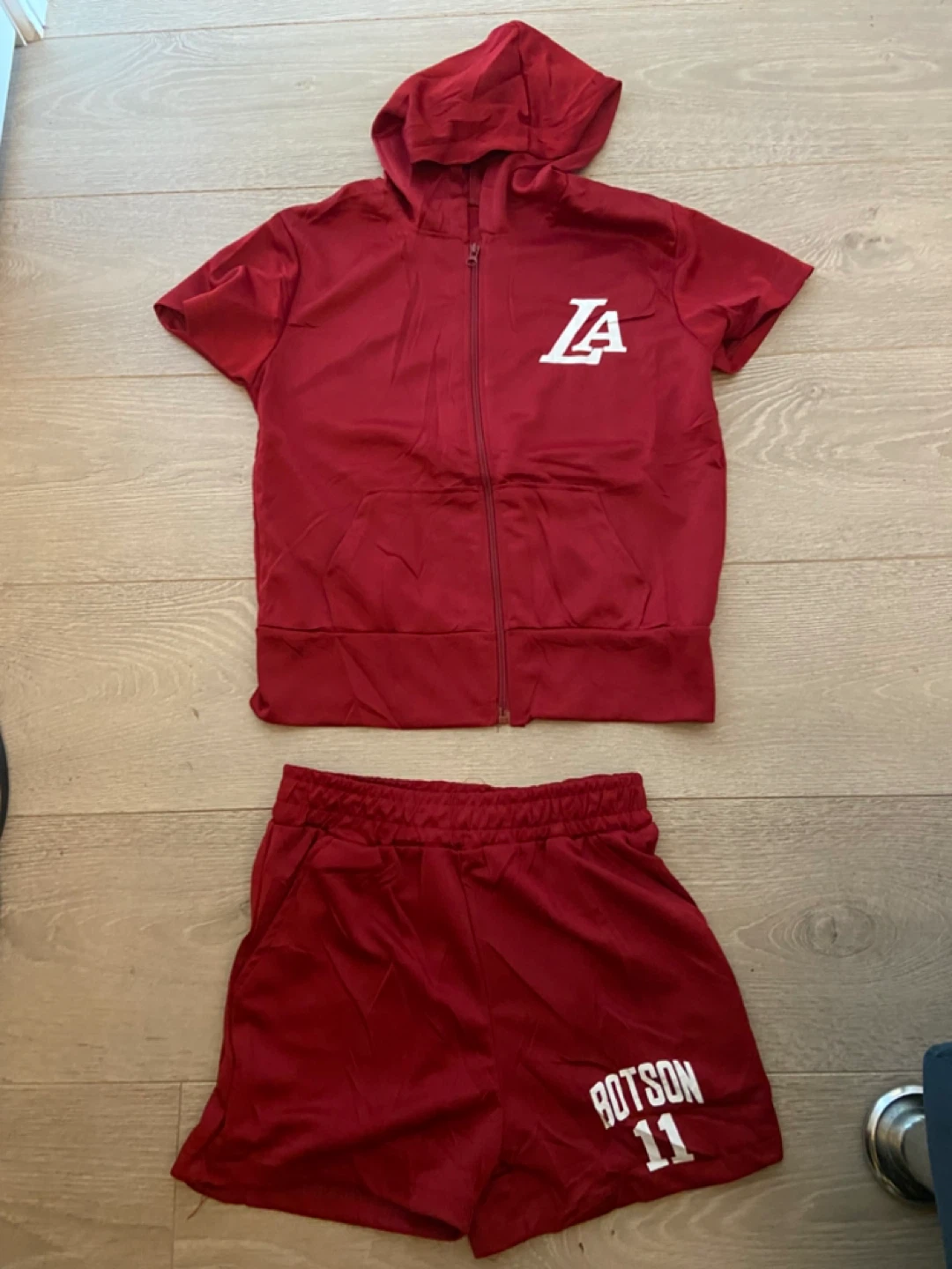Red LA zip-up hoodie and shorts set - photo 3